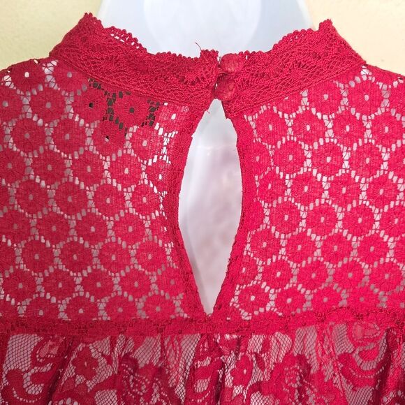 Torrid Rhubarb Mixed Lace High Neck Top Blouse Size 0 Large - Picture 9 of 11